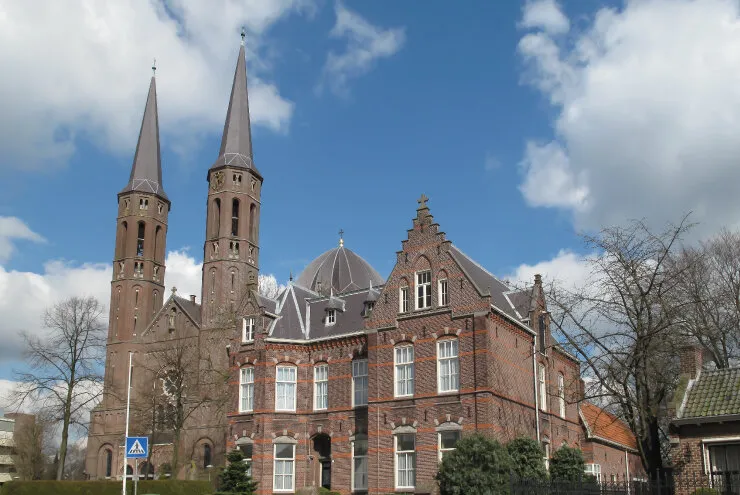 Rolstoelvervoer Uden